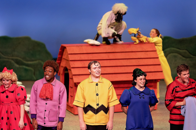 Charlie-Brown-cast.jpg